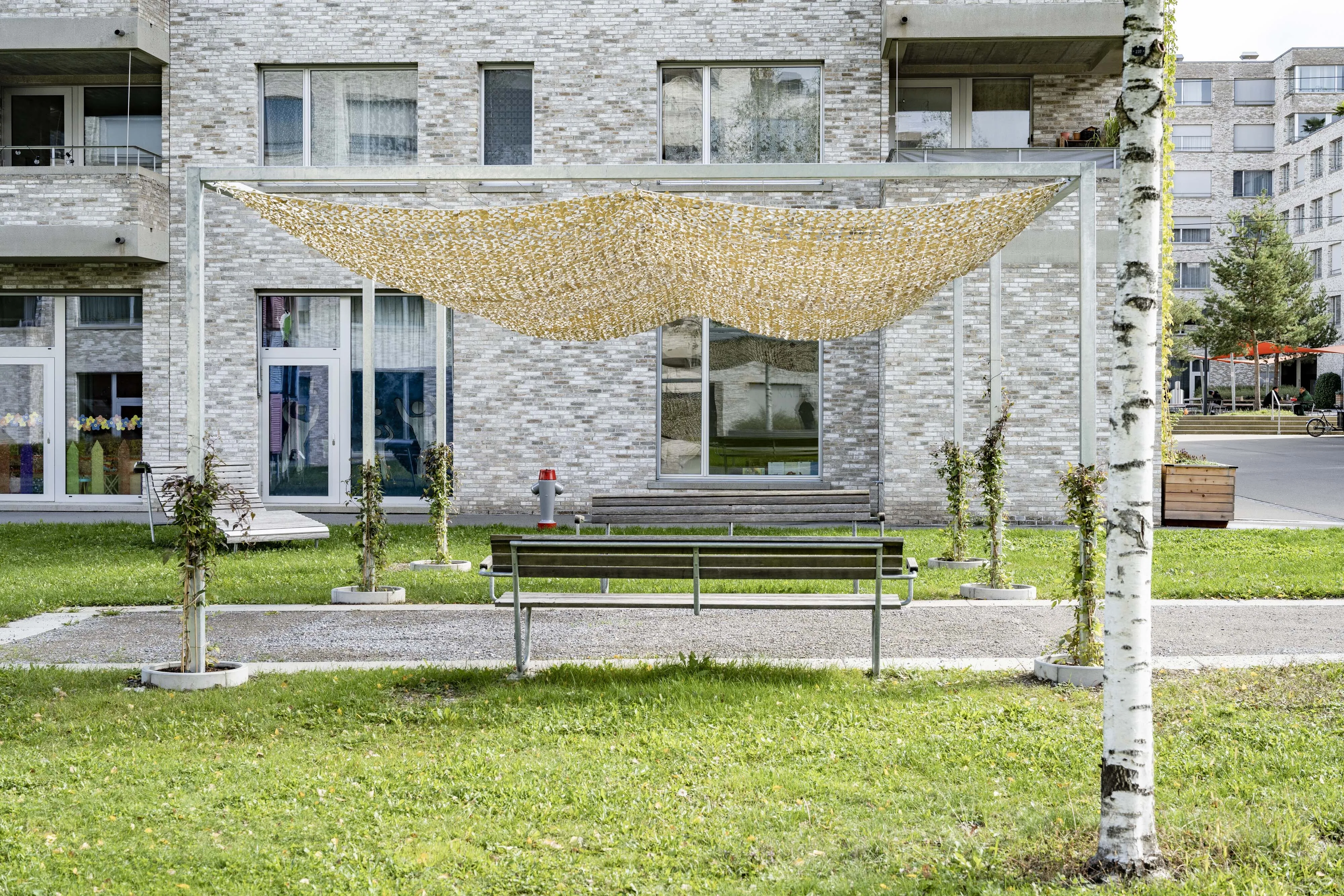 1132 12 20221003 4453